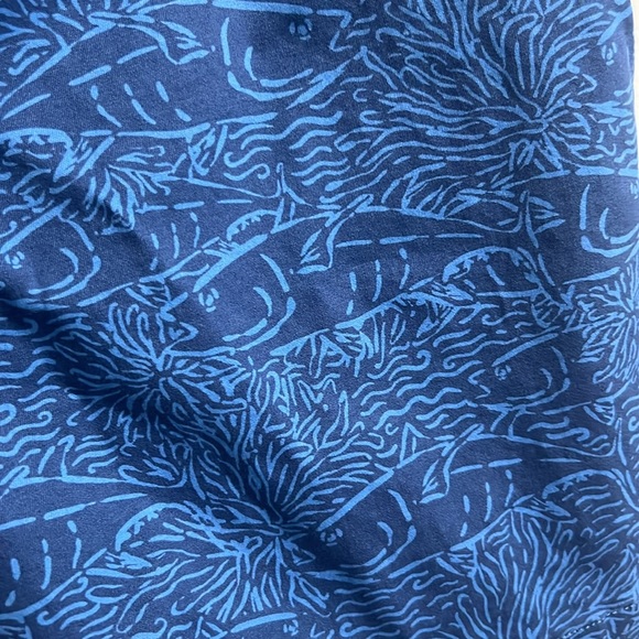 Vineyard Vines 7 Inch Tonal Printed Jetty Shorts Fish Print Men's Size L - Picture 2 of 7